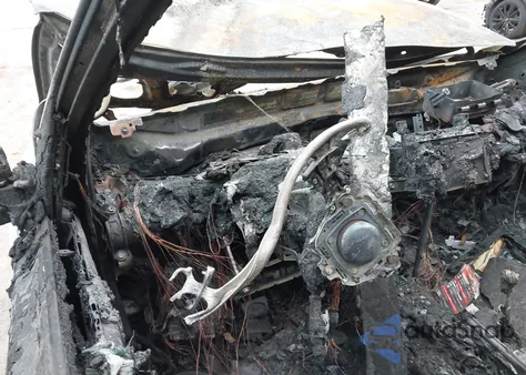 2017 Toyota Rav4 Xle z USA, uszkodzony, nr VIN 2T3WFREV6HW366179